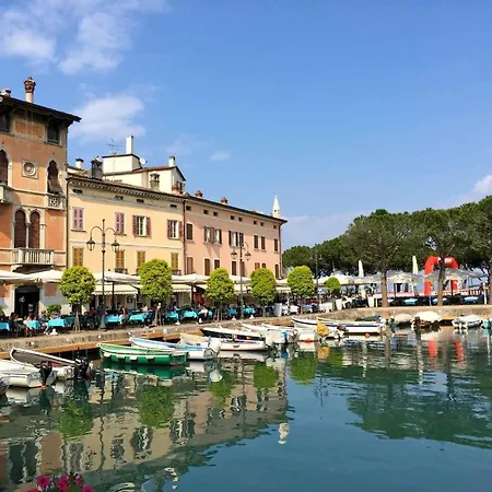 Susy With Pool - View - Happy Apartment San Felice del Benaco